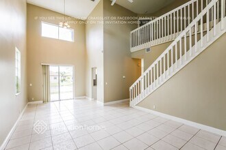 16256 NW 17th St in Pembroke Pines, FL - Foto de edificio - Building Photo
