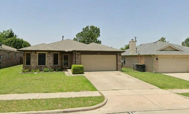 2122 Peggy's Cove in Sherman, TX - Building Photo - Building Photo