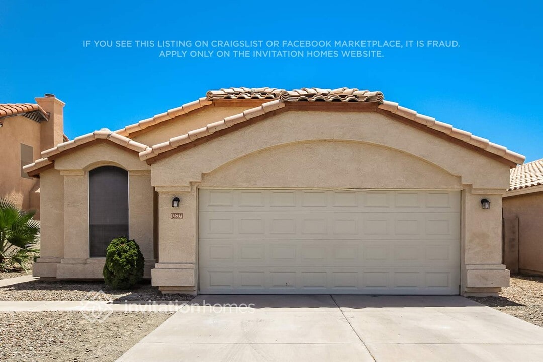 12537 W Cambridge Ave in Avondale, AZ - Building Photo