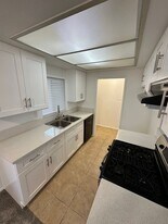 2695 N Canal St in Orange, CA - Building Photo