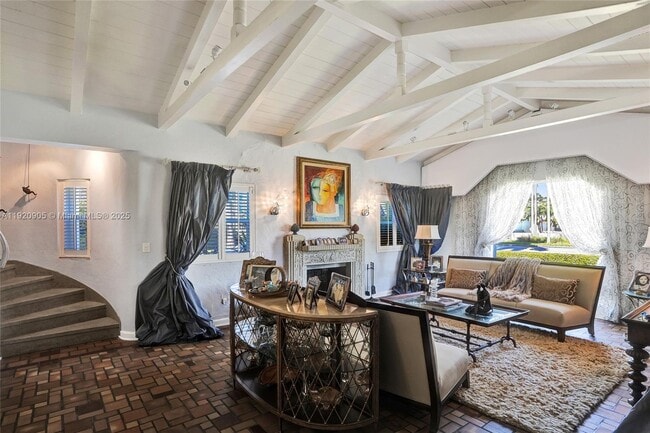 940 Hollywood Blvd in Hollywood, FL - Building Photo - Building Photo