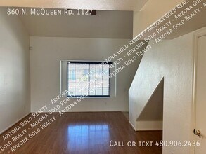 860 N McQueen Rd in Chandler, AZ - Building Photo - Building Photo
