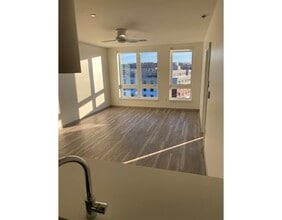 90 Braintree St, Unit #317 in Boston, MA - Building Photo - Building Photo