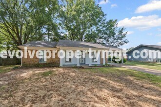 379 Easonwood Ave in Collierville, TN - Building Photo - Building Photo