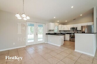 12246 Gulfstream Blvd in Port Charlotte, FL - Building Photo - Building Photo