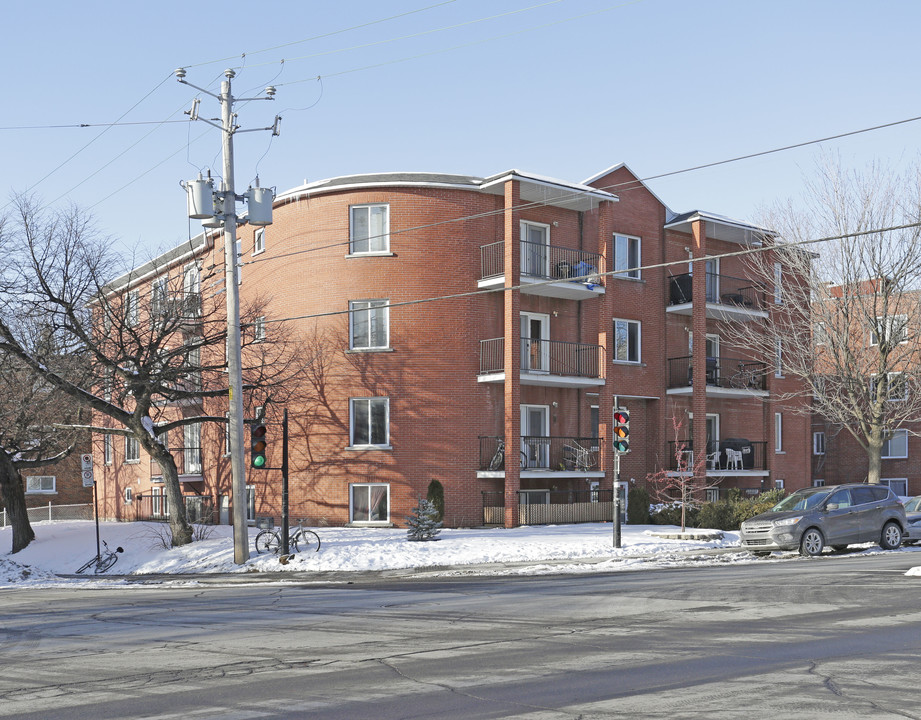 3095 Linton in Montréal, QC - Building Photo