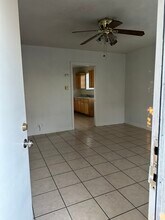 4829 E 6th St in East Los Angeles, CA - Building Photo - Building Photo