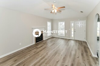140 Mayfair Ln in Calera, AL - Building Photo - Building Photo