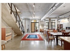 200 Park Ave-Unit -102 in Minneapolis, MN - Building Photo - Building Photo
