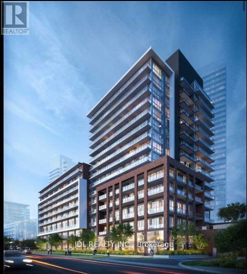 36 Forest Manor Rd in Toronto, ON - Building Photo