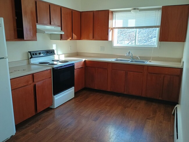 property at 1208 3rd Ave NE