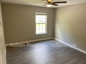 3911 Wilsonia Ave in Chattanooga, TN - Foto de edificio - Building Photo