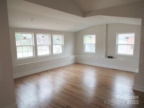 723 S Cedar St in Lincolnton, NC - Building Photo - Building Photo