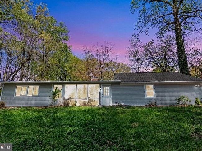 property at 3026 Cedar Hill Rd
