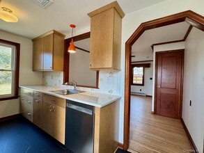 34 Union Ave in Patchogue, NY - Building Photo - Building Photo