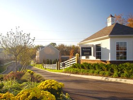 Traditions at Creekview Apartments