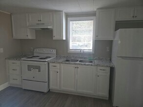 774 Kernodle Ln in Graham, NC - Building Photo - Building Photo