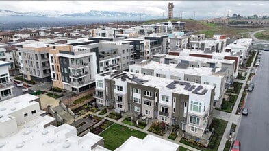 262 Agustin Narvaez St in San Jose, CA - Building Photo - Building Photo