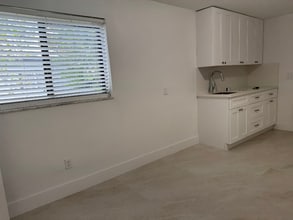 4471 SW 1st St in Coral Gables, FL - Building Photo - Building Photo