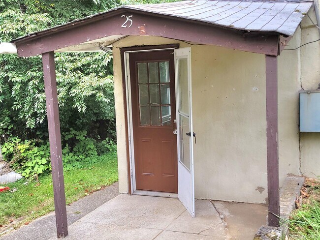 property at 3489 Lexington Ave