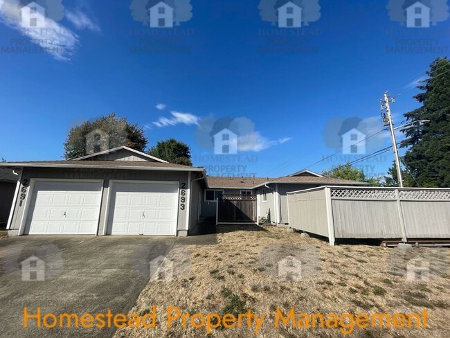 2691-2693 18th Ave SE in Albany, OR - Building Photo - Building Photo