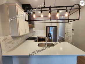1206 Windsor Sq in Birmingham, AL - Building Photo - Building Photo