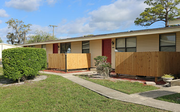 Morningside in Titusville, FL - Building Photo - Building Photo