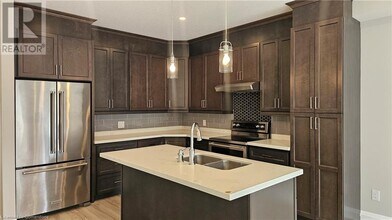 73 Turner Ave in Kitchener, ON - Building Photo - Building Photo