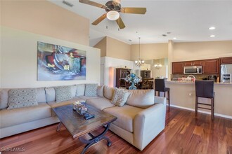 21301 Lancaster Run in Estero, FL - Foto de edificio - Building Photo