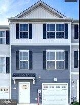 519 Abigail Ave in Waynesboro, PA - Building Photo