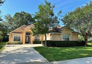1149 Sandlake Rd in St. Augustine, FL - Building Photo