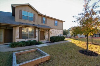 3101 Davis Ln in Austin, TX - Building Photo - Building Photo