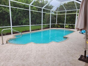 6826 Winslow St in Sarasota, FL - Building Photo - Building Photo