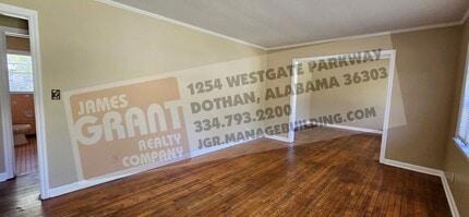 2004 Roebuck St in Dothan, AL - Building Photo - Building Photo