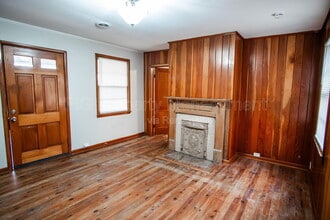 521 N Chamberlain Ave in Rockwood, TN - Building Photo - Building Photo