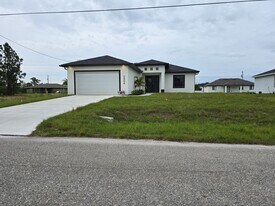 2904 23rd St SW in Lehigh Acres, FL - Building Photo