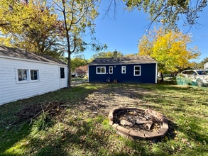 1026 38th St in Moline, IL - Building Photo - Building Photo