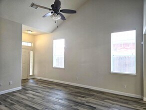 6435 Richland Hills Dr in Katy, TX - Building Photo - Building Photo