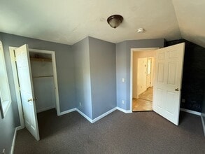 990 S Main St, Unit 2 in Athol, MA - Building Photo - Building Photo
