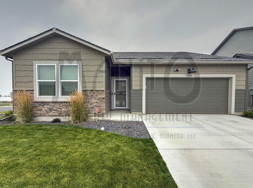 8403 W Red St in Cheney, WA - Building Photo