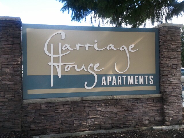 Carriage House in Seatac, WA - Building Photo - Building Photo