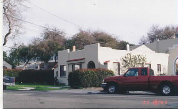 1380 Hopkins St in Berkeley, CA - Building Photo - Building Photo