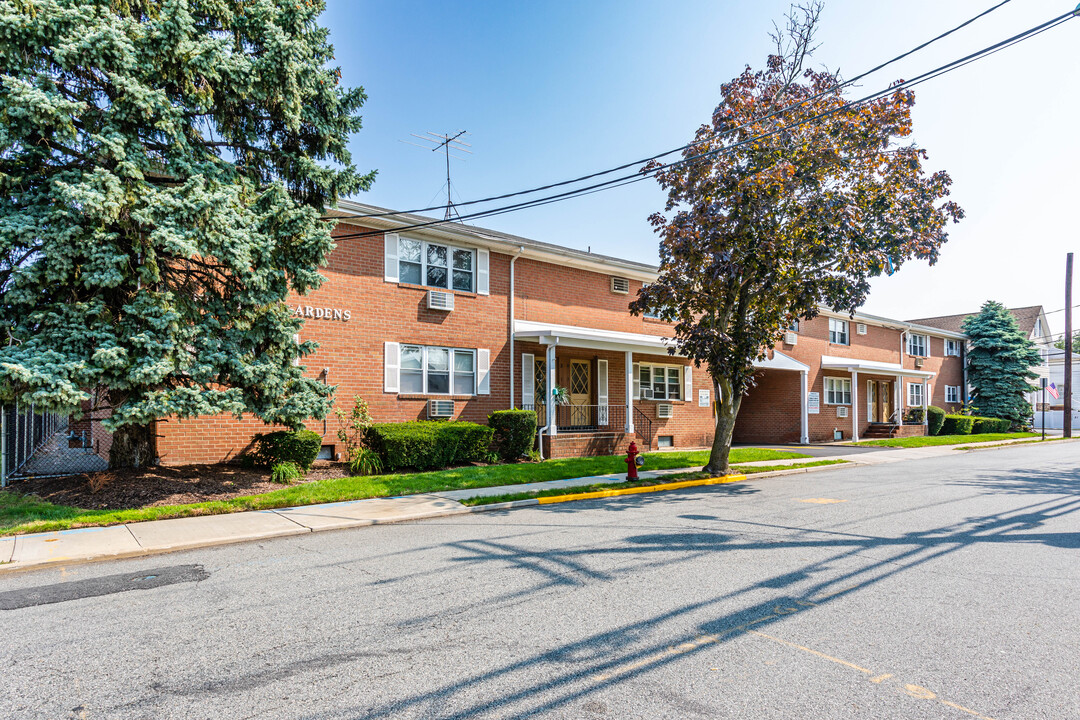 75-79 Church St in Lodi, NJ - Building Photo