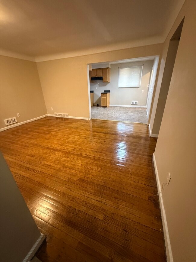 13740 Pearson St in Oak Park, MI - Building Photo - Building Photo