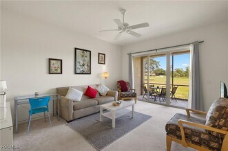 12120 Summergate Cir in Ft. Myers, FL - Building Photo - Building Photo