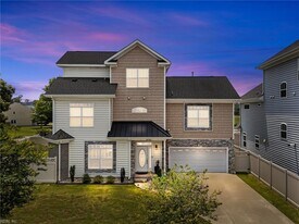2701 Eleanor Ln in Virginia Beach, VA - Building Photo