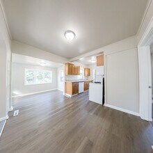 2709 Cornell St in Des Moines, IA - Building Photo - Building Photo