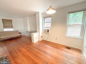 614 S 27th St in Philadelphia, PA - Building Photo - Building Photo