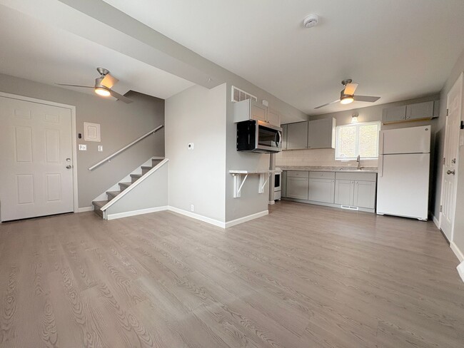 property at 307 Mt Vernon Ave