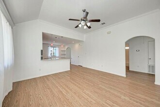 4511 Halliday Ave in Austin, TX - Building Photo - Building Photo